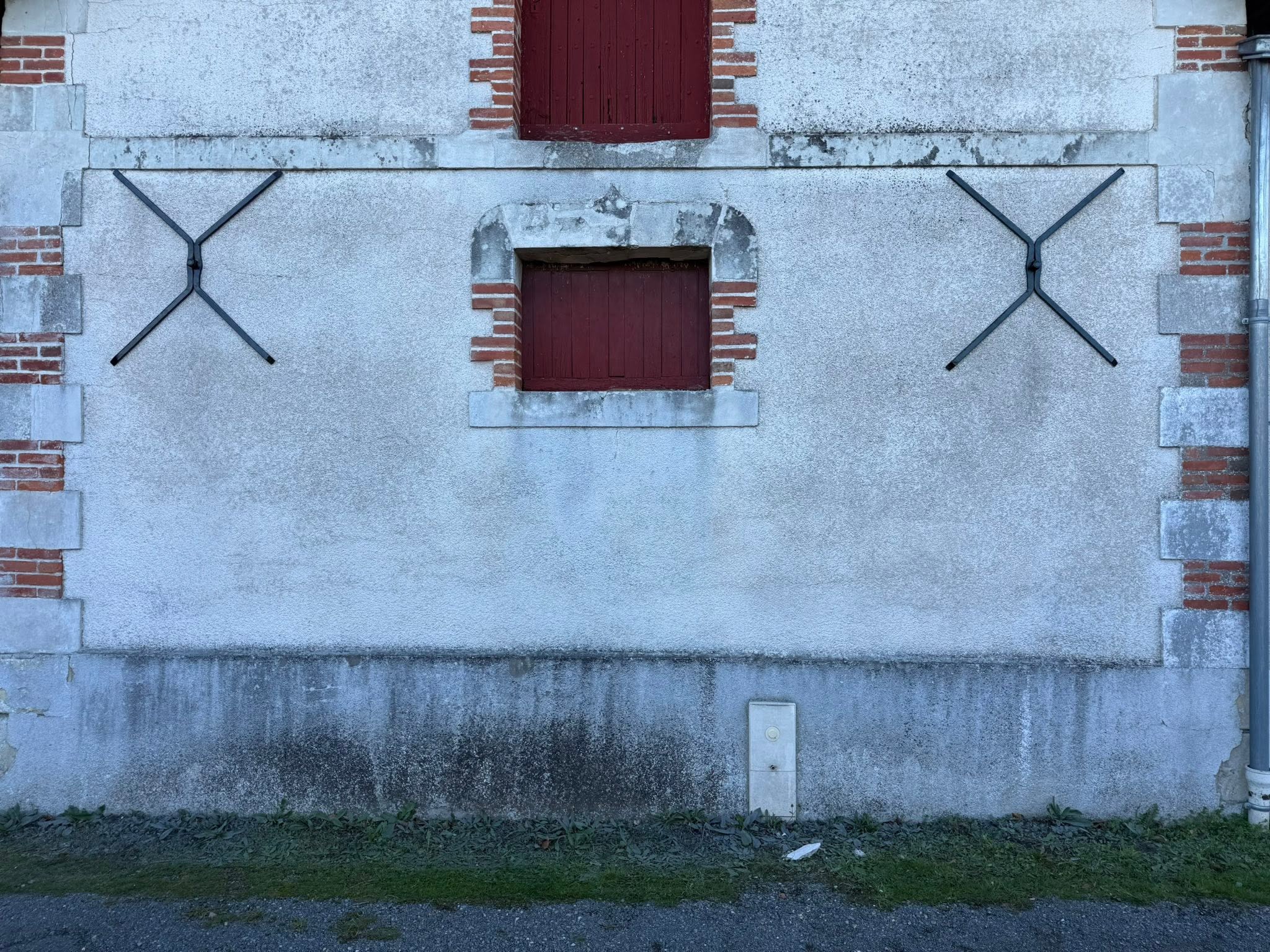 Fabrication et pose de croix de Saint-André sur mesure, photo 2